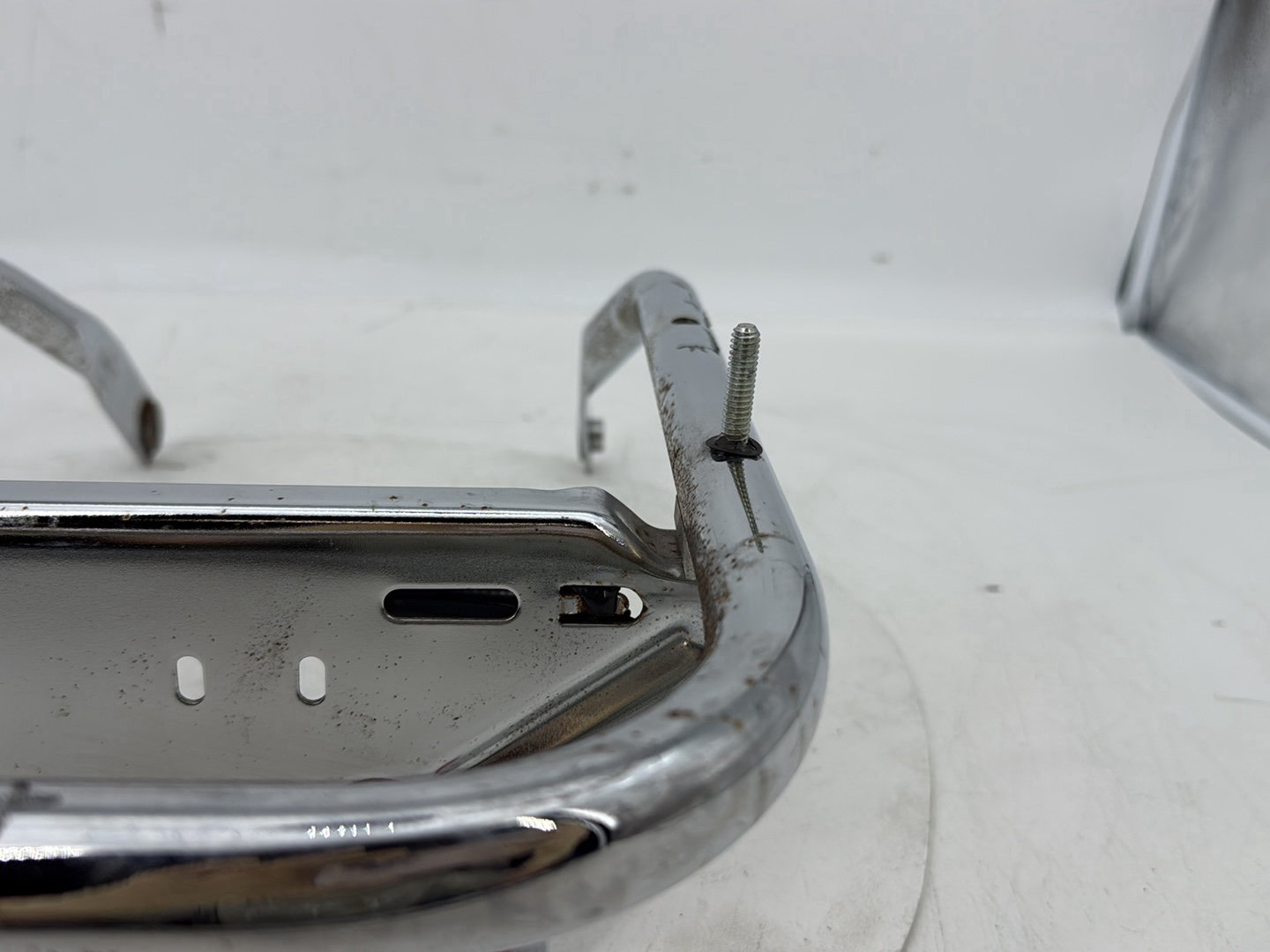 1999 - 2006 Harley-Davidson Touring Electra Glide Ultra Rear License Plate Support Bar Holder  	53801-98