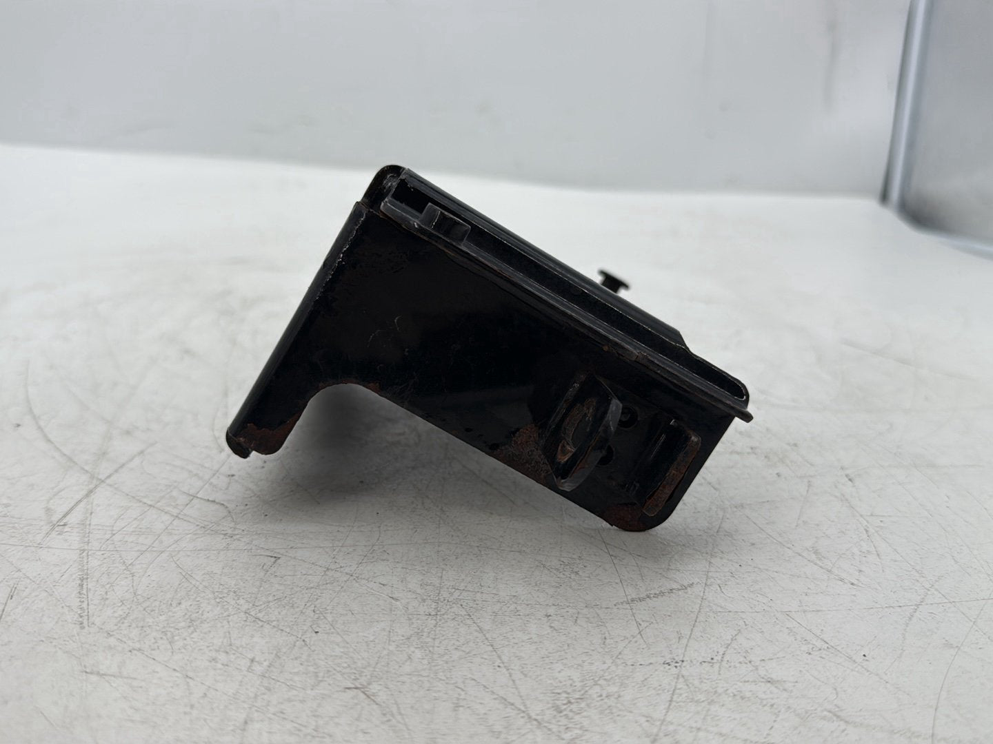 2005 Harley Dyna FXDWG Wide Glide OEM Battery Tray Bracket Holder Carrier