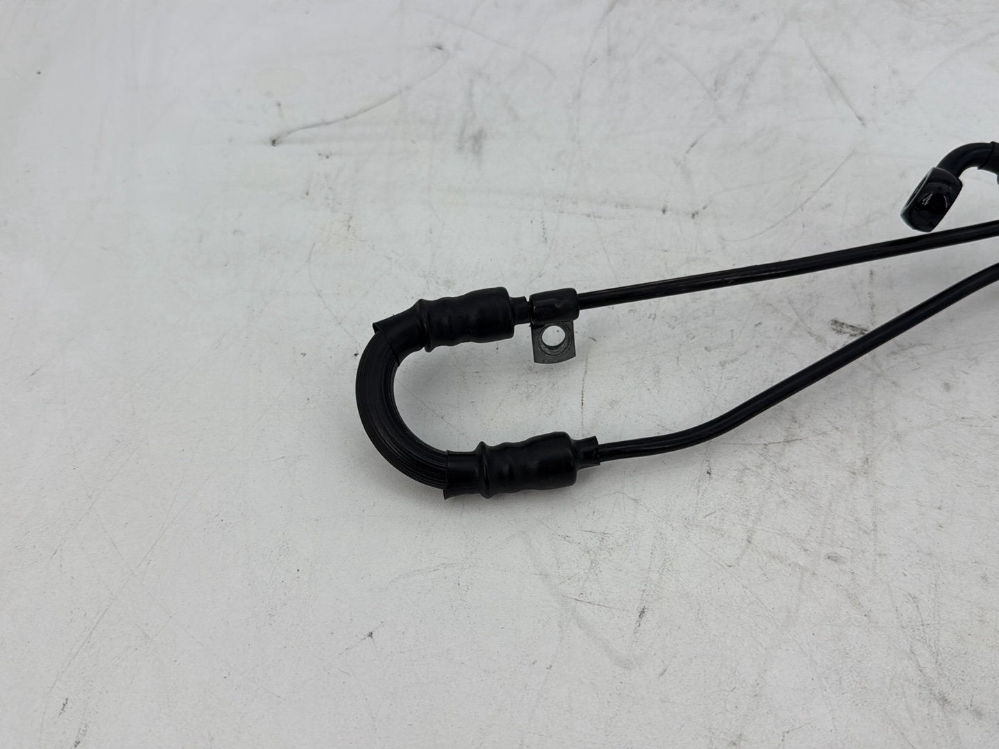 2002 Harley Heritage Softail Classic FLSTC OEM Front Brake Hose Line Pipe