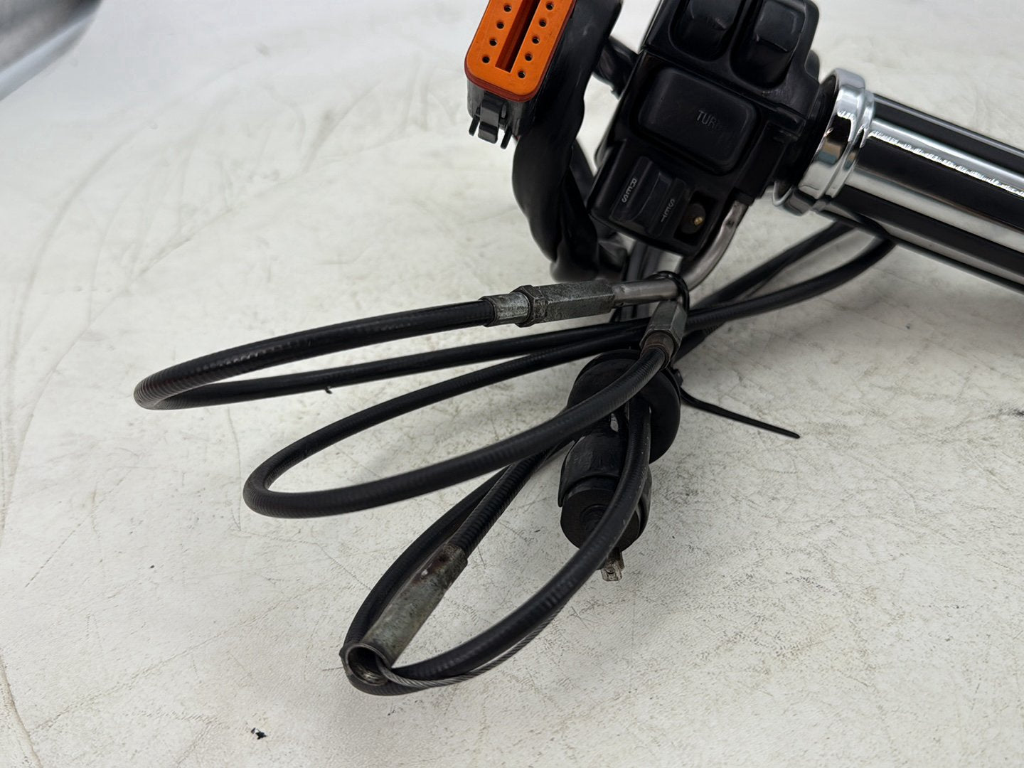 1998 Harley Touring FLHTCUI Electra Glide Ultra OEM Right Engine Start Kill Switches Controls
