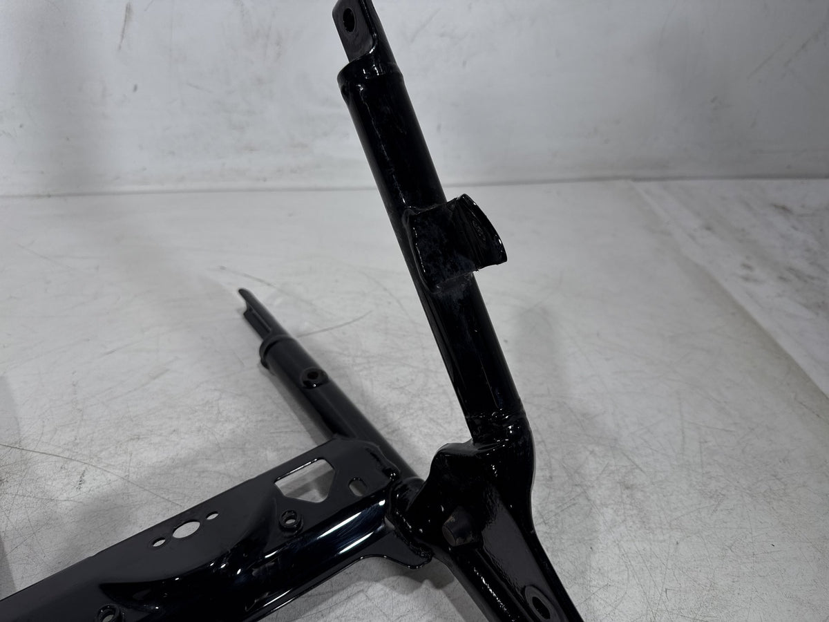 13 Harley Street Glide Touring FLHX OEM Rear Back Sub Frame Rail Bar 48079-09BHP