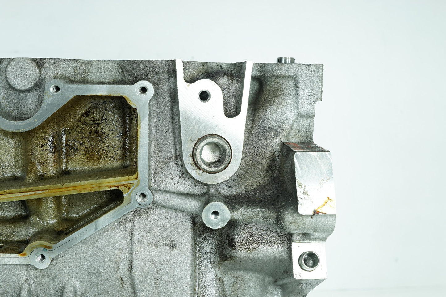 2013 - 2015 Jaguar XF  Cylinder Block