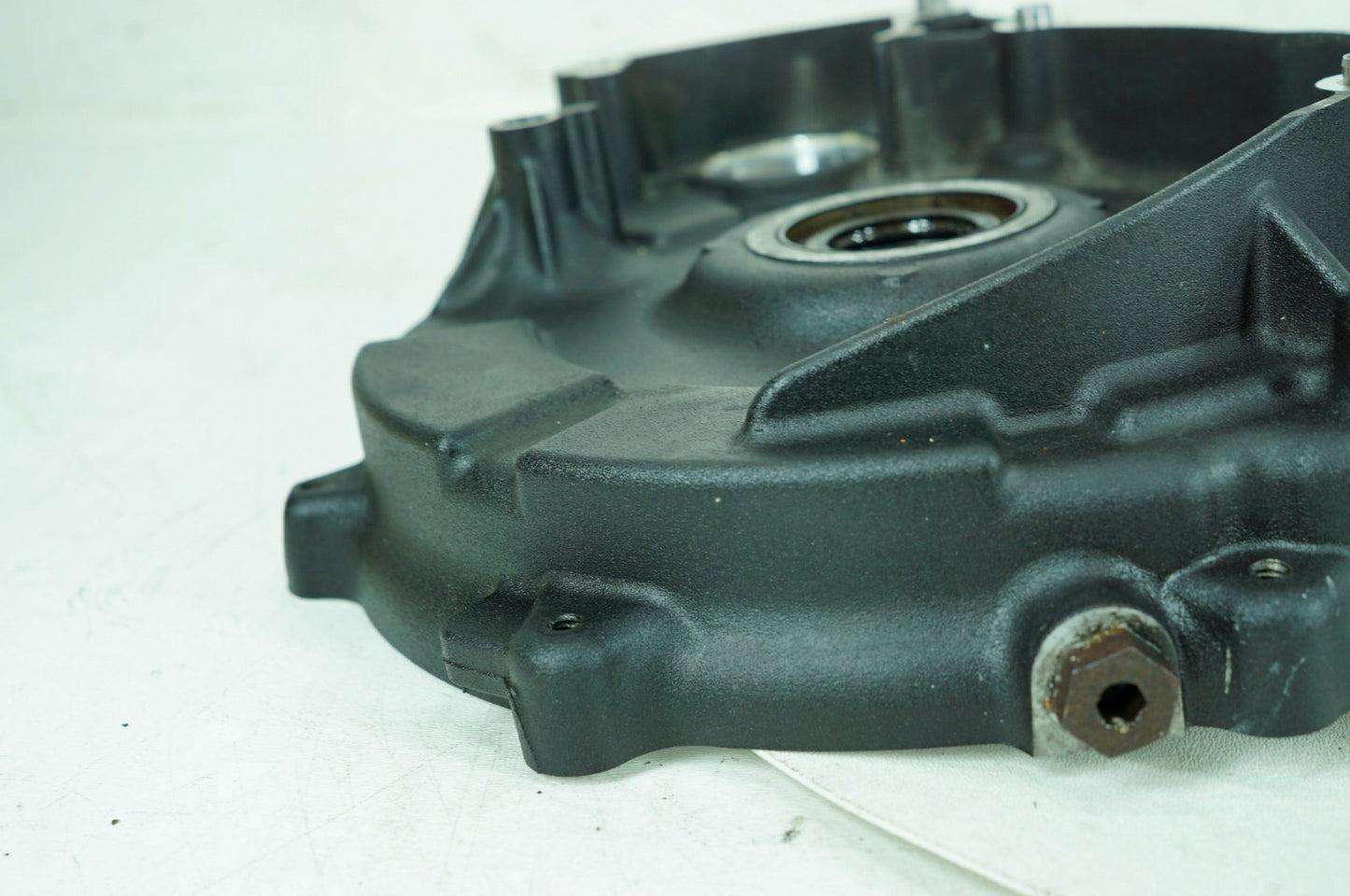 2017 Harley Touring FLHTK Electra Glide Ultra OEM Inner Primary Clutch Cover