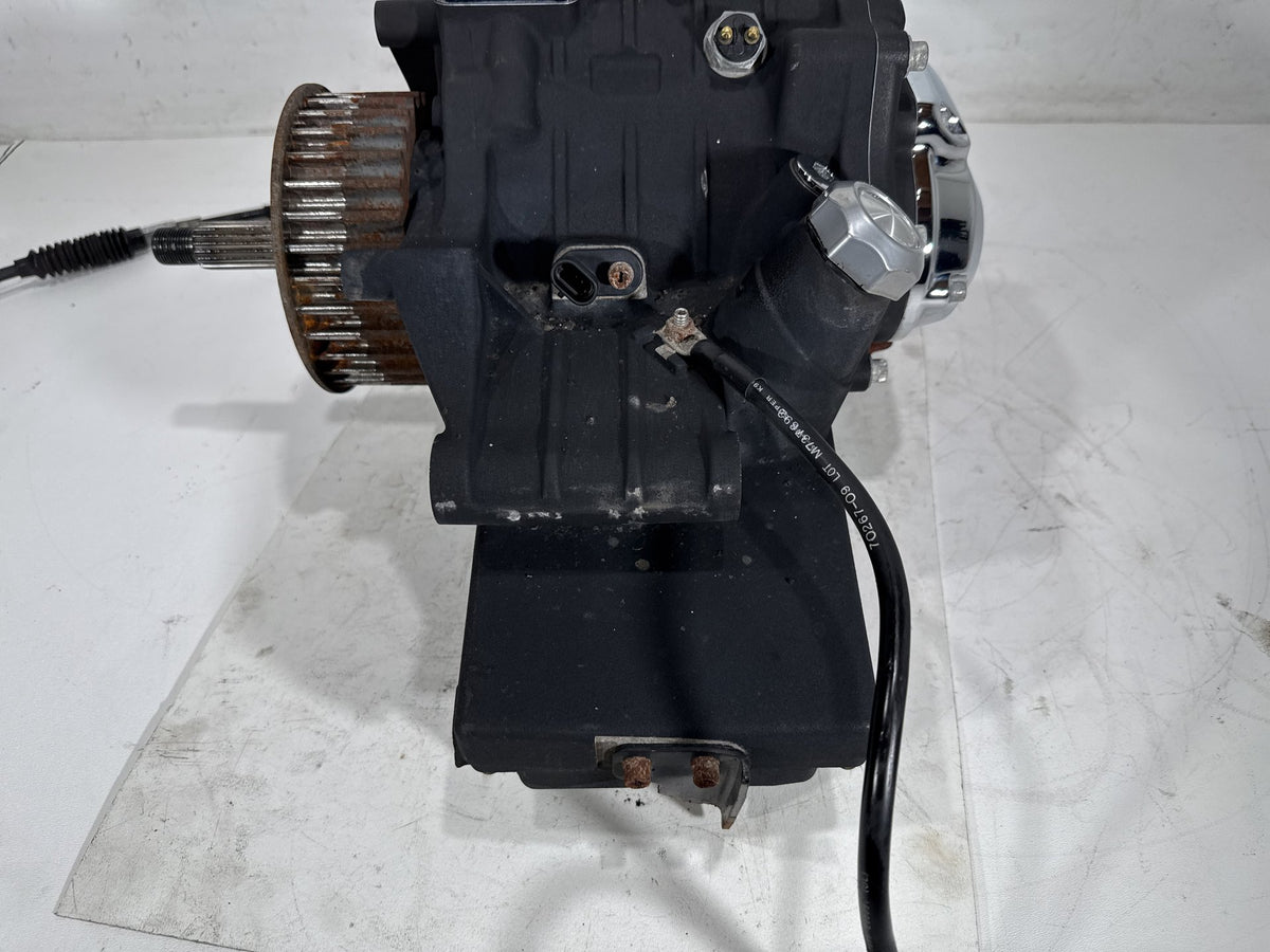 2011 Harley Road King Touring FLHR OEM 6 Speed Transmission Gearbox