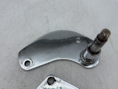2001 Harley Sportster 883 Hugger XLH883 OEM Left Right Driver Footpeg Bracket Mounts