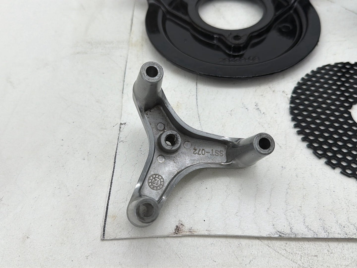 2014 Harley Street Glide Touring Air Filter Cleaner Backplate SE Extreme Billet