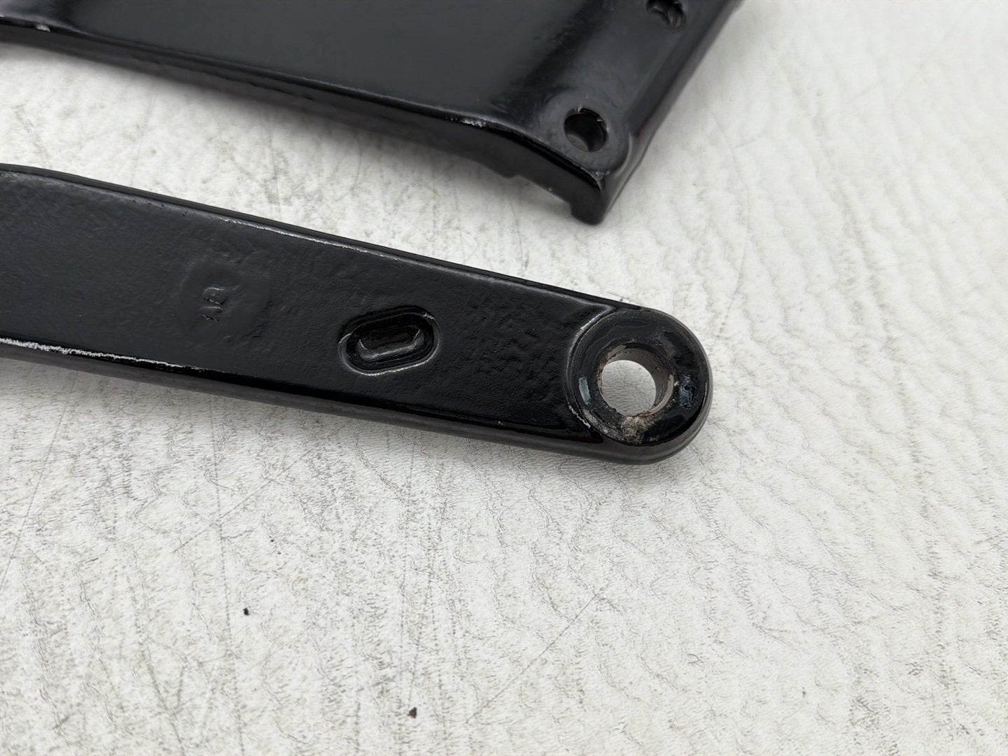 2011 Harley Heritage Softail Classic FLSTC OEM Rear Left & Right Fender Support Bracket