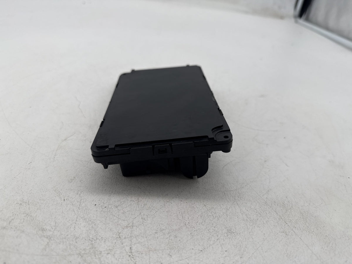 2014 Harley Softail Slim FLS OEM Body Control Module BCU BCM