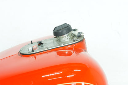 1999 - 2006 Harley-Davidson Touring Electra Glide Classic Fuel Gas Tank Gasoline Reservoir 61356-03
