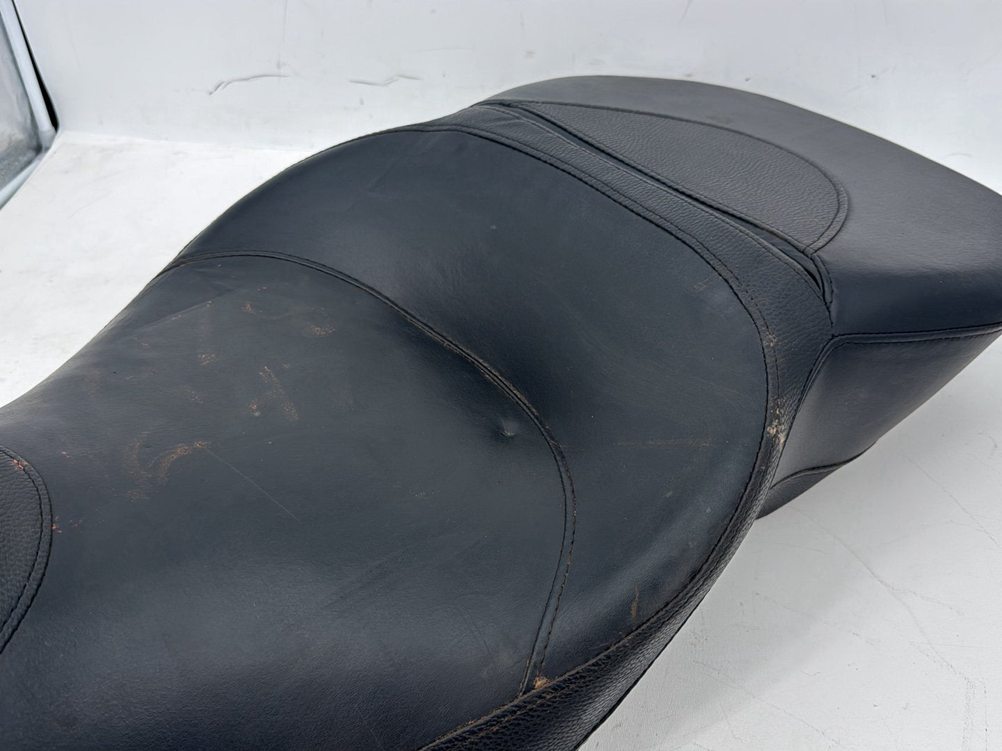 2008 - 2016 Harley-Davidson Touring Electra Glide Ultra Passenger Rider Driver Seat Saddle 52000033