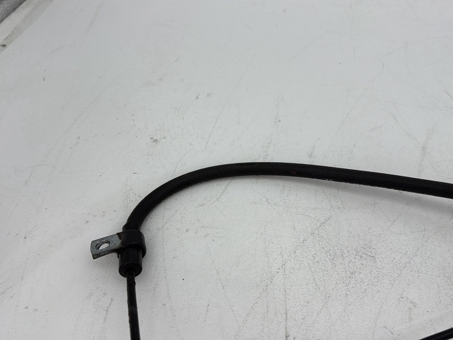 2009 Harley Sportster 883 Low XL883L OEM Front Brake Hose Line Pipe