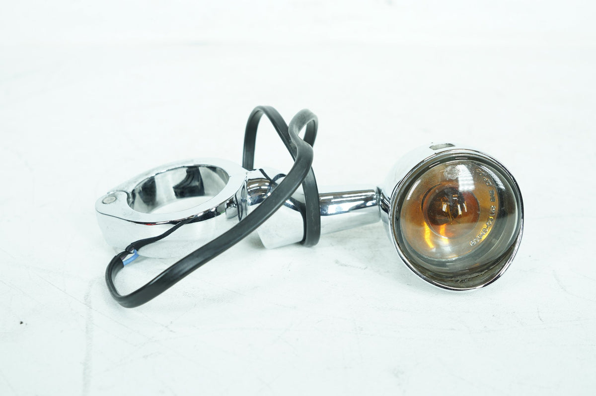 08 Harley Dyna FXDWG 105th Wide Glide OEM Front 1 Turn Signal Indicator Blinker