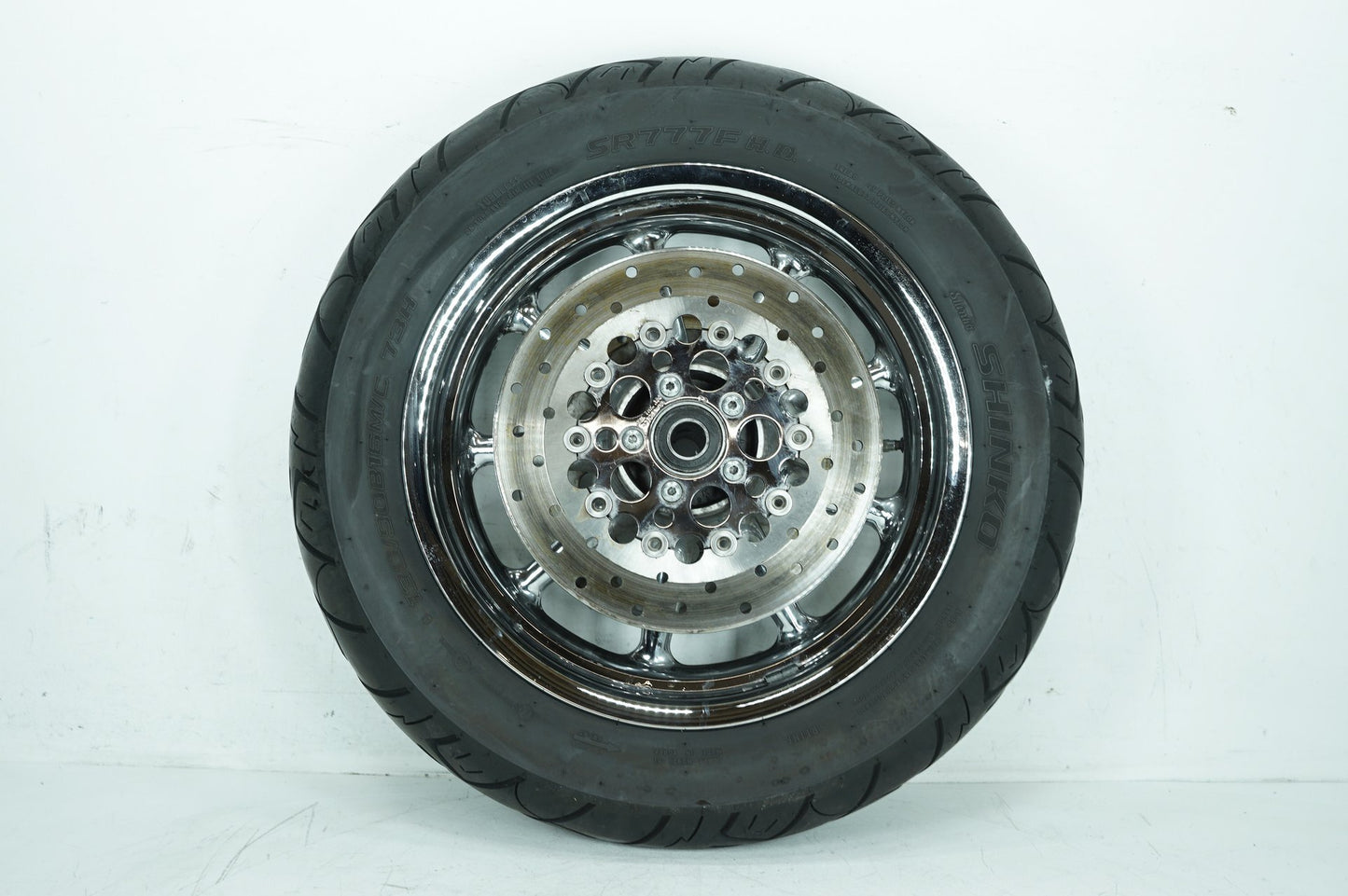 2007 - 2012 Harley-Davidson Touring CVO Electra Screamin Eagle Front Wheel Rim Tire 130/90B16