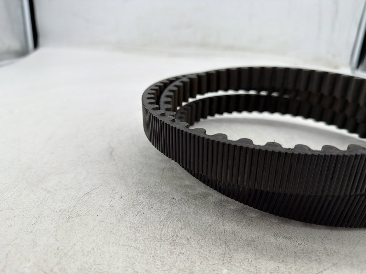 2011 Harley Street Glide Touring FLHX-103 OEM Rear Drive Belt 40024-09 140T 1"