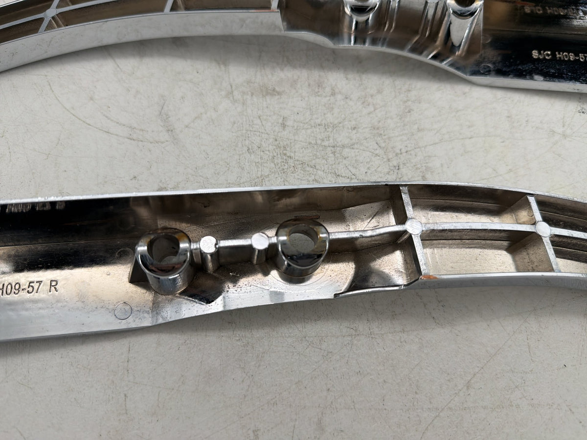 91 Harley Sportster 883 Deluxe XLH883 OEM Rear Left Right Fender Struts Bracket