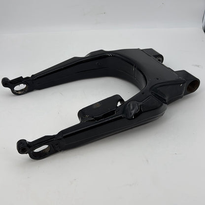 2008 - 2016 Harley-Davidson Touring Street Glide Rear Fork Swingarm Swing Arm  	47549-09