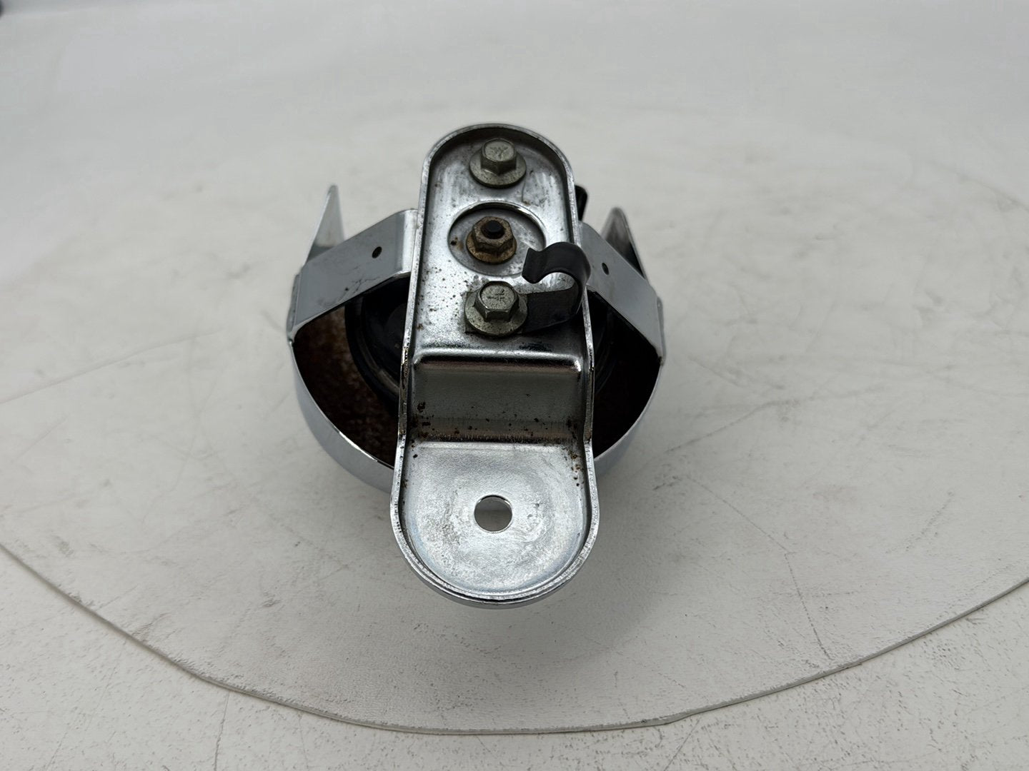 2007 - 2012 Harley-Davidson Touring Electra Glide Ultra Horn Signal Klaxon Chrome Cover