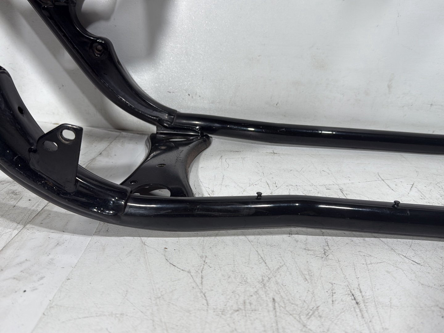 2007 Harley Street Glide Touring FLHX OEM Body Main Frame Chassis SLVG
