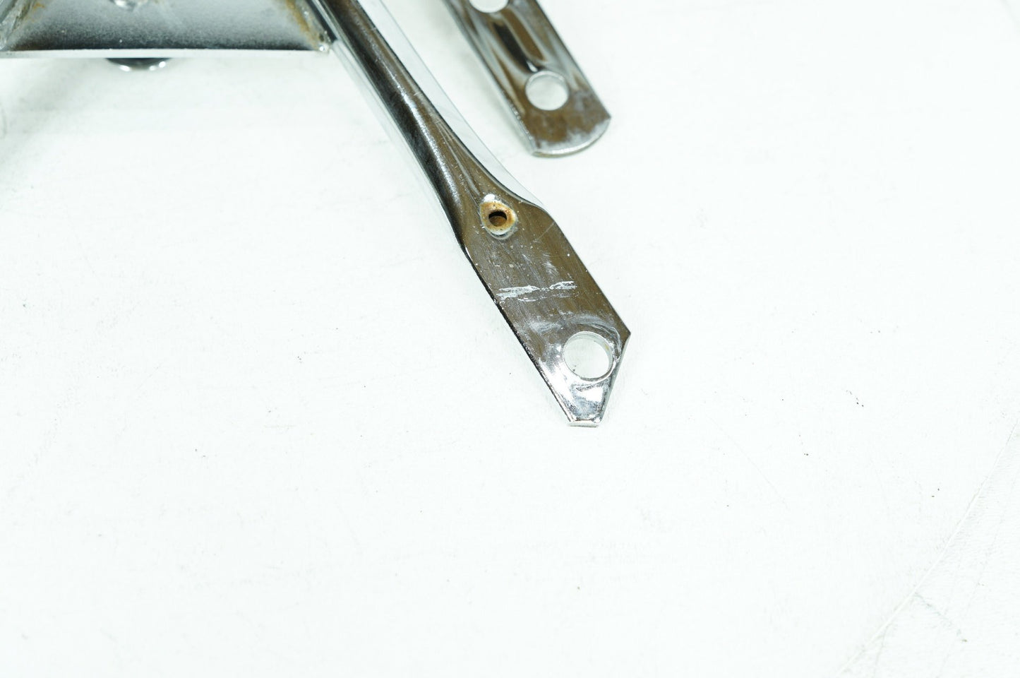 1999 - 2006 Harley-Davidson Touring Electra Glide Ultra Detachable Tour Pak Luggage Box Bracket 53804-06