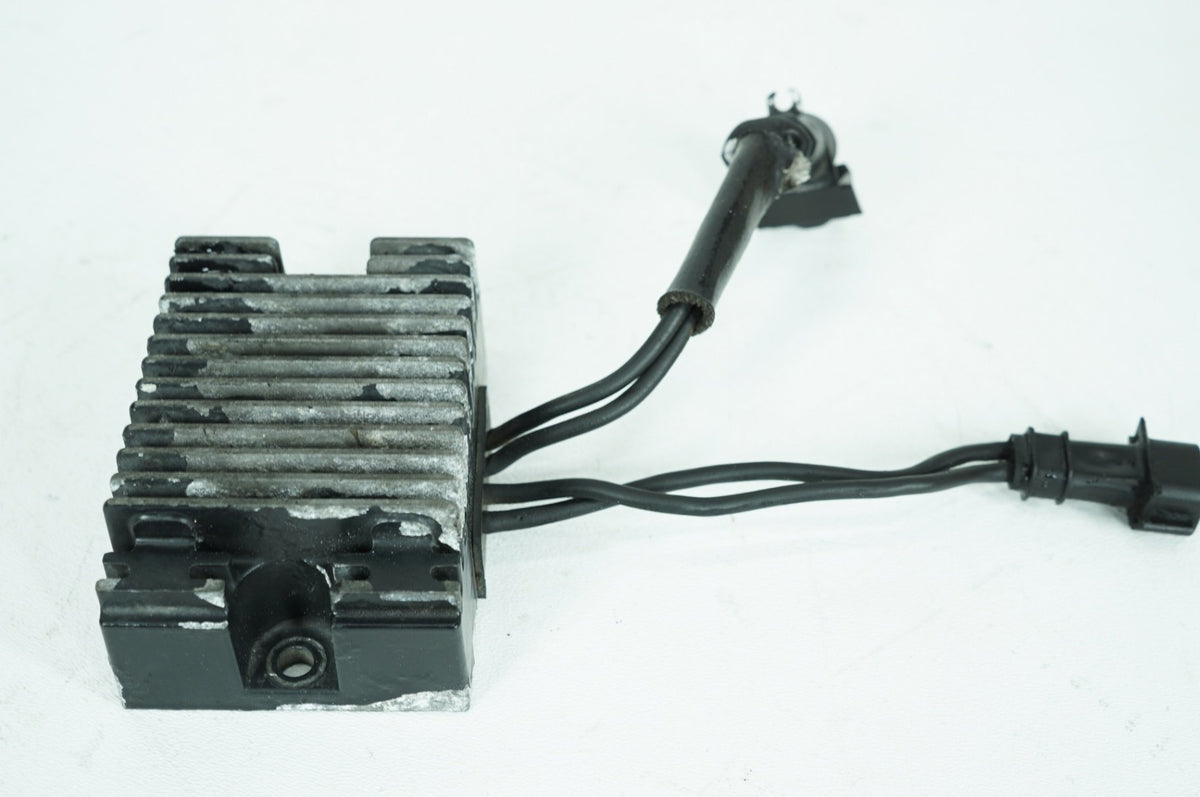 2007 Harley Sportster XL883 OEM Voltage Regulator Rectifier
