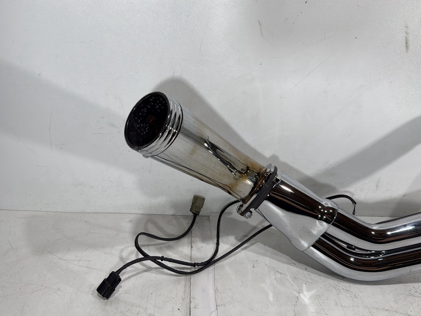 2016 Harley Road King Touring FLHR OEM Exhaust System Header Pipe