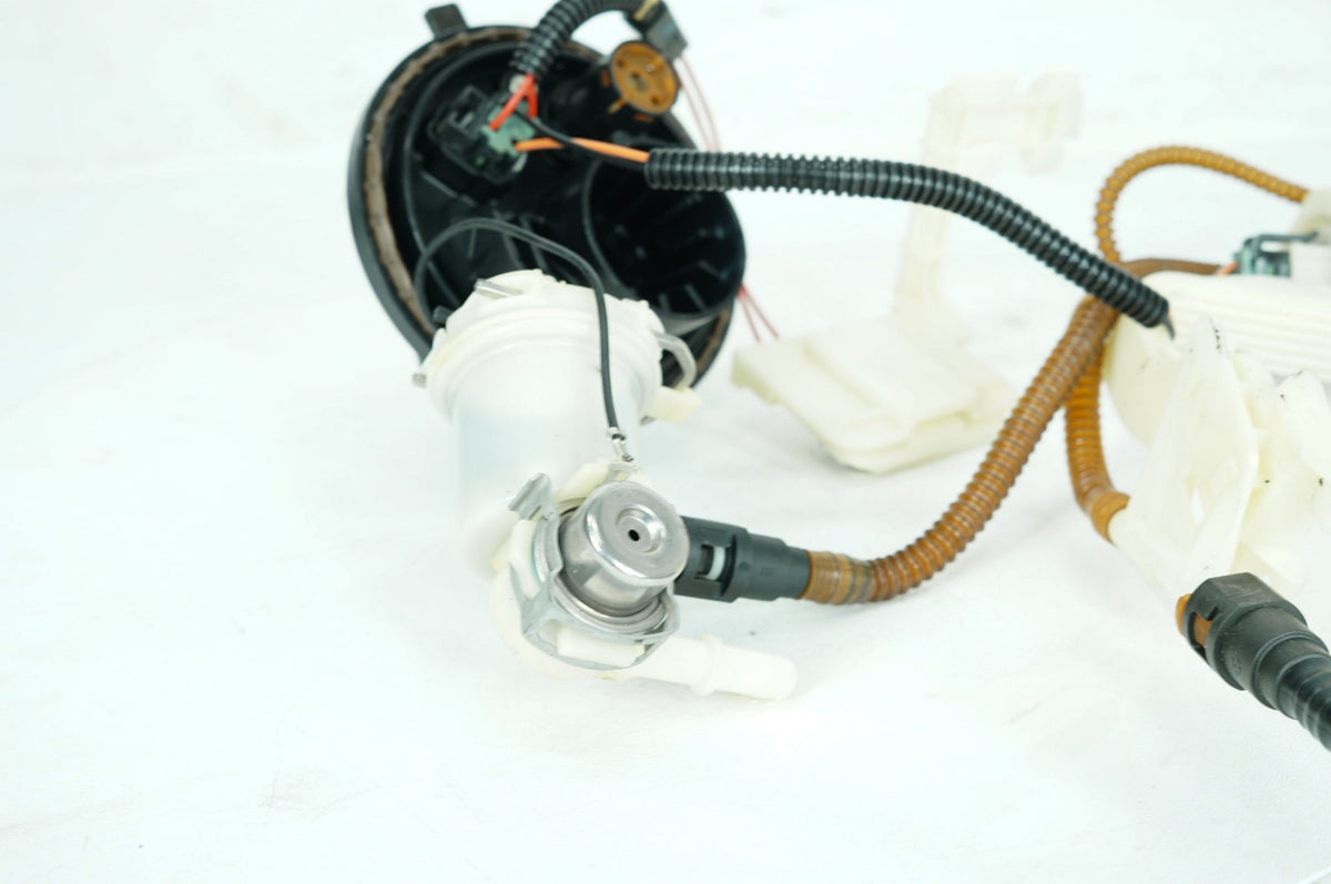 1996 Harley Touring Electra Glide Classic Fuel Pump Gas Gasoline Petrol Sending