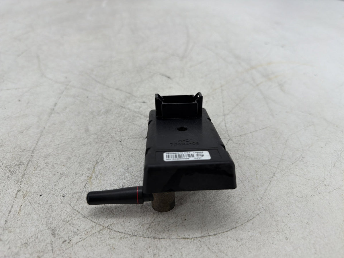 2009 Harley Electra Glide Touring CVO Screamin Eagle OEM Saddlebag Power Lock Receiver Module 76524-08