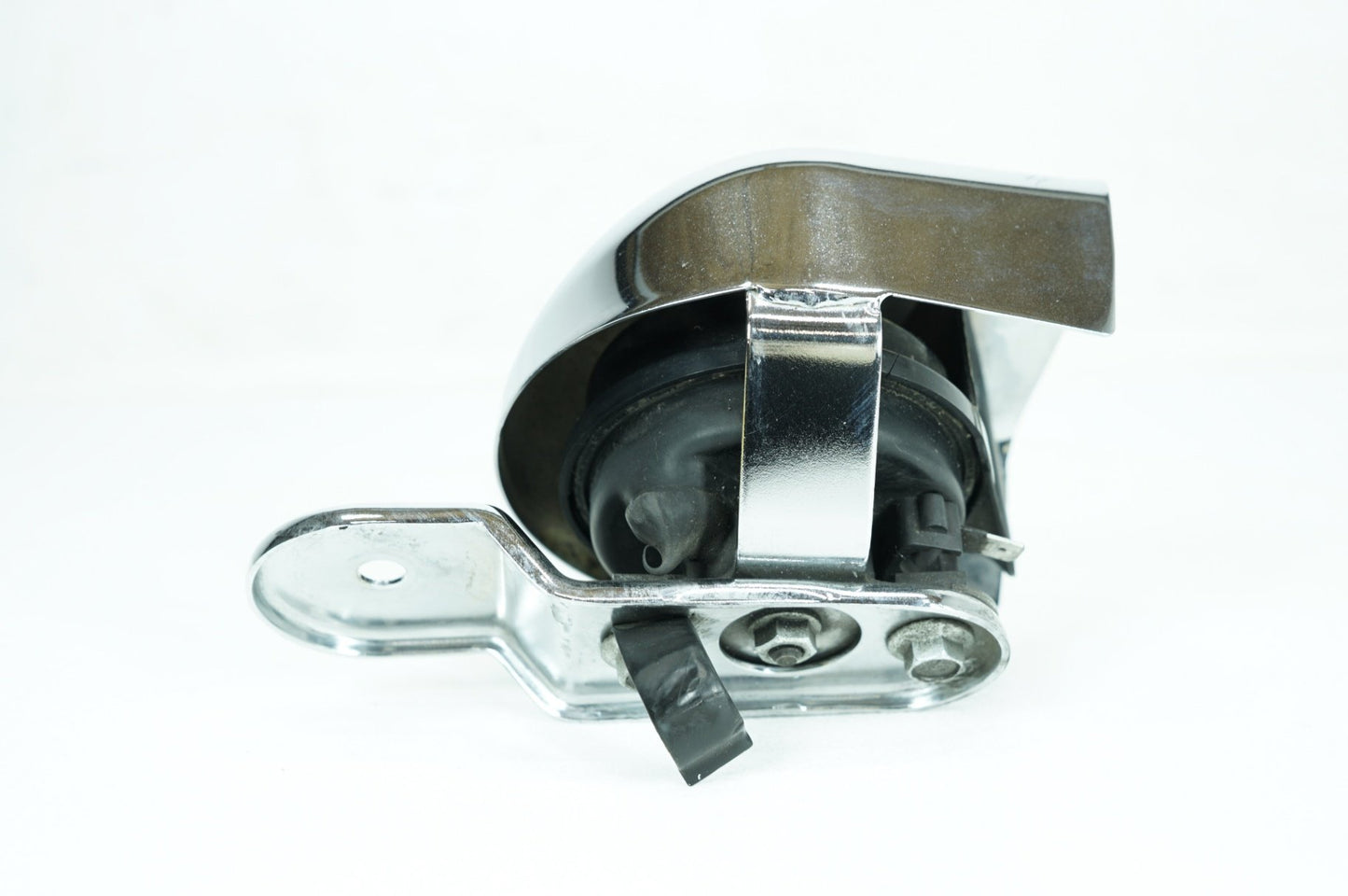 2012 Harley-Davidson Touring FLHX - Horn Signal Klaxon Chrome Cover PN: 69060-90F