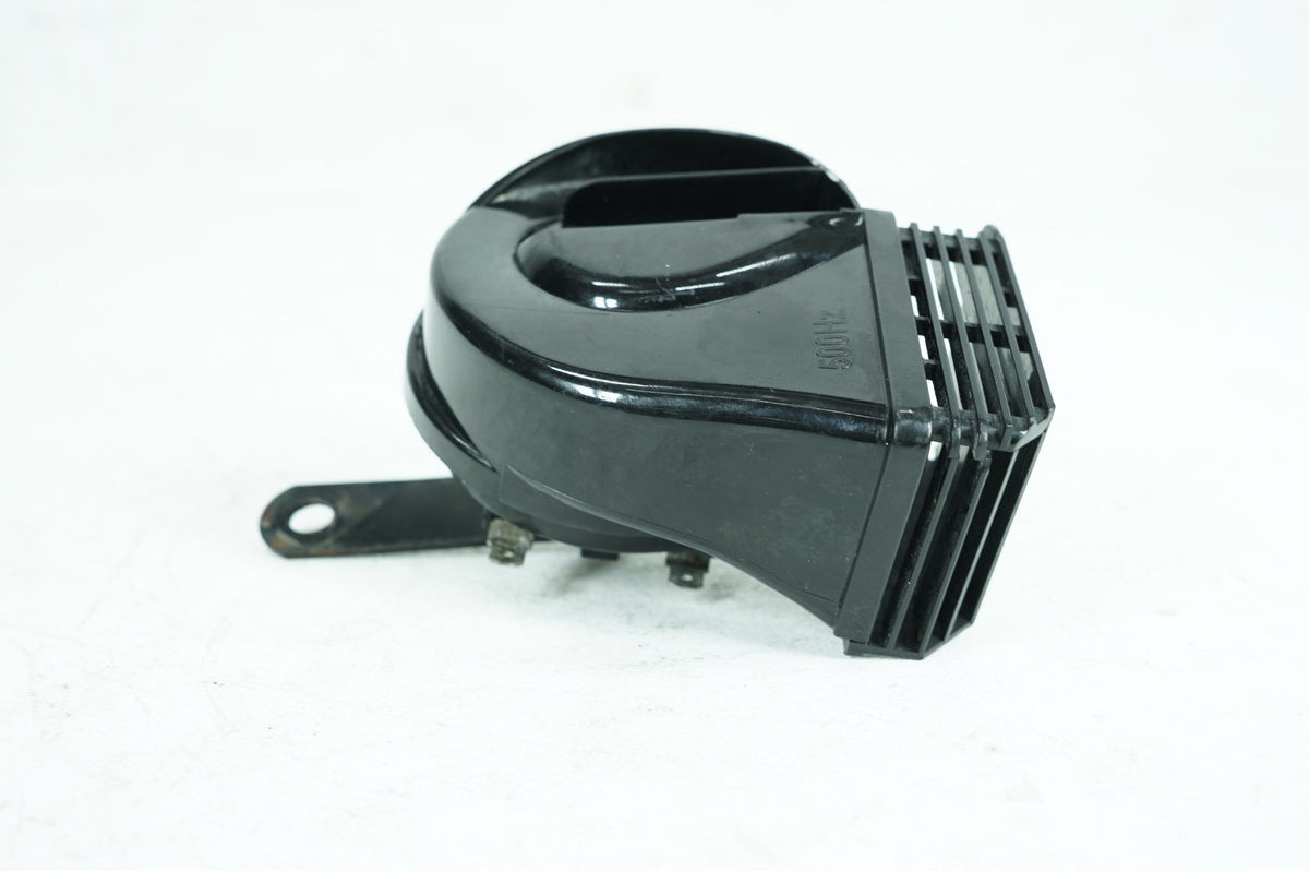 2006 Harley Softail FLSTCI Heritage Classic OEM Signal Horn Klaxon Beep