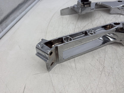 2016 Harley Road King Touring FLHR OEM Left Right Saddlebag Fender Struts Brackets