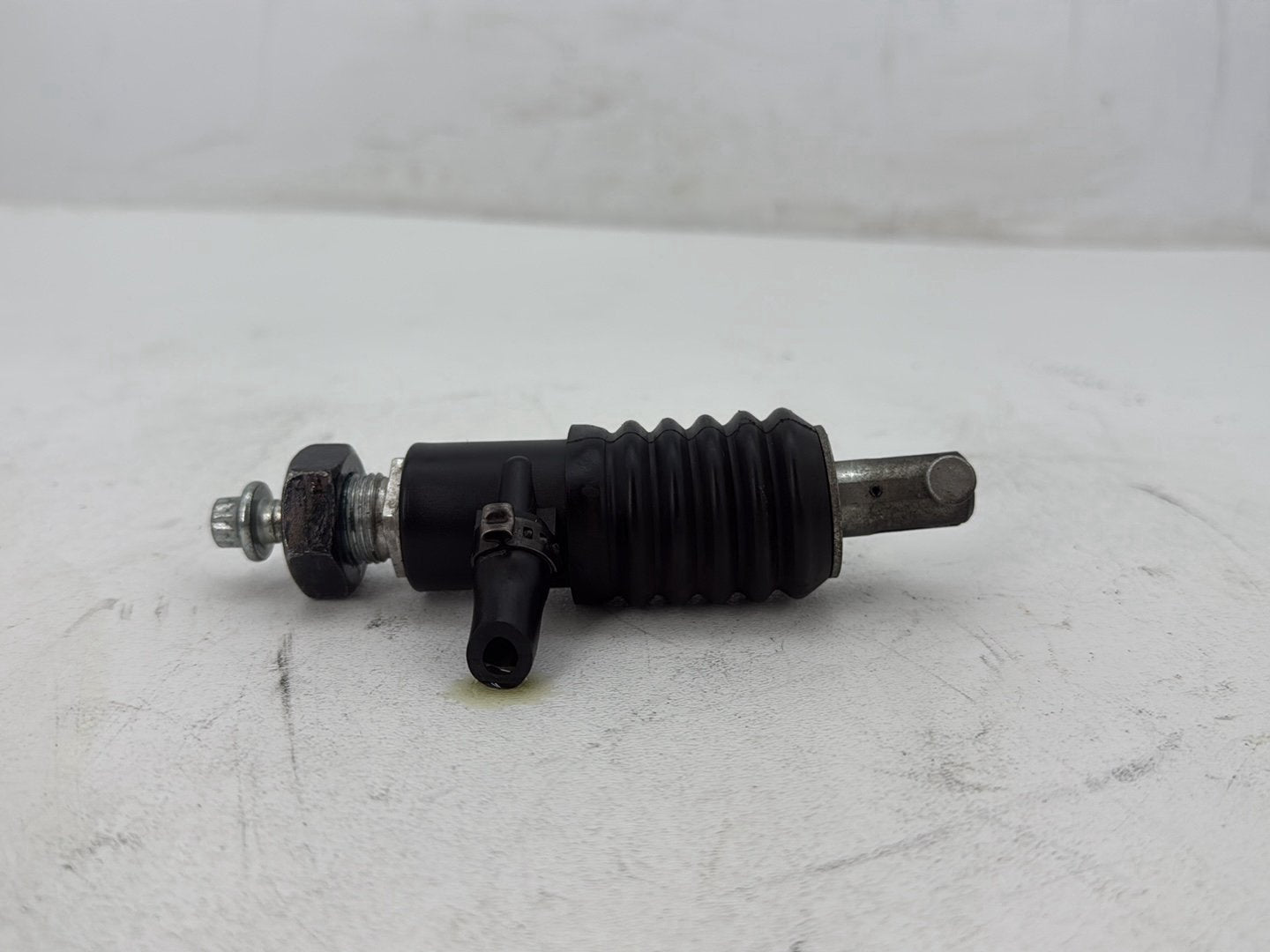 1998 Harley Road King Touring FLHRCI Classic OEM Rear Brake Master Cylinder Reservoir