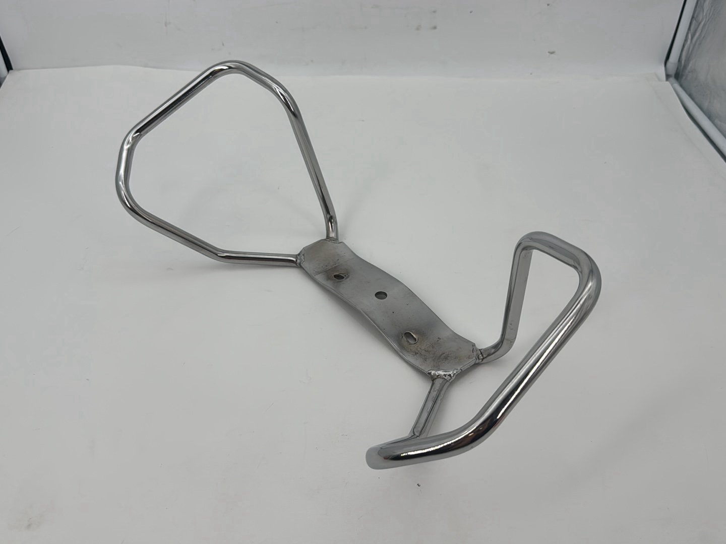 1999 - 2006 Harley-Davidson Touring Electra Glide Classic Rear Passenger Handrail Grab Bar Hand Rail  	91583-99
