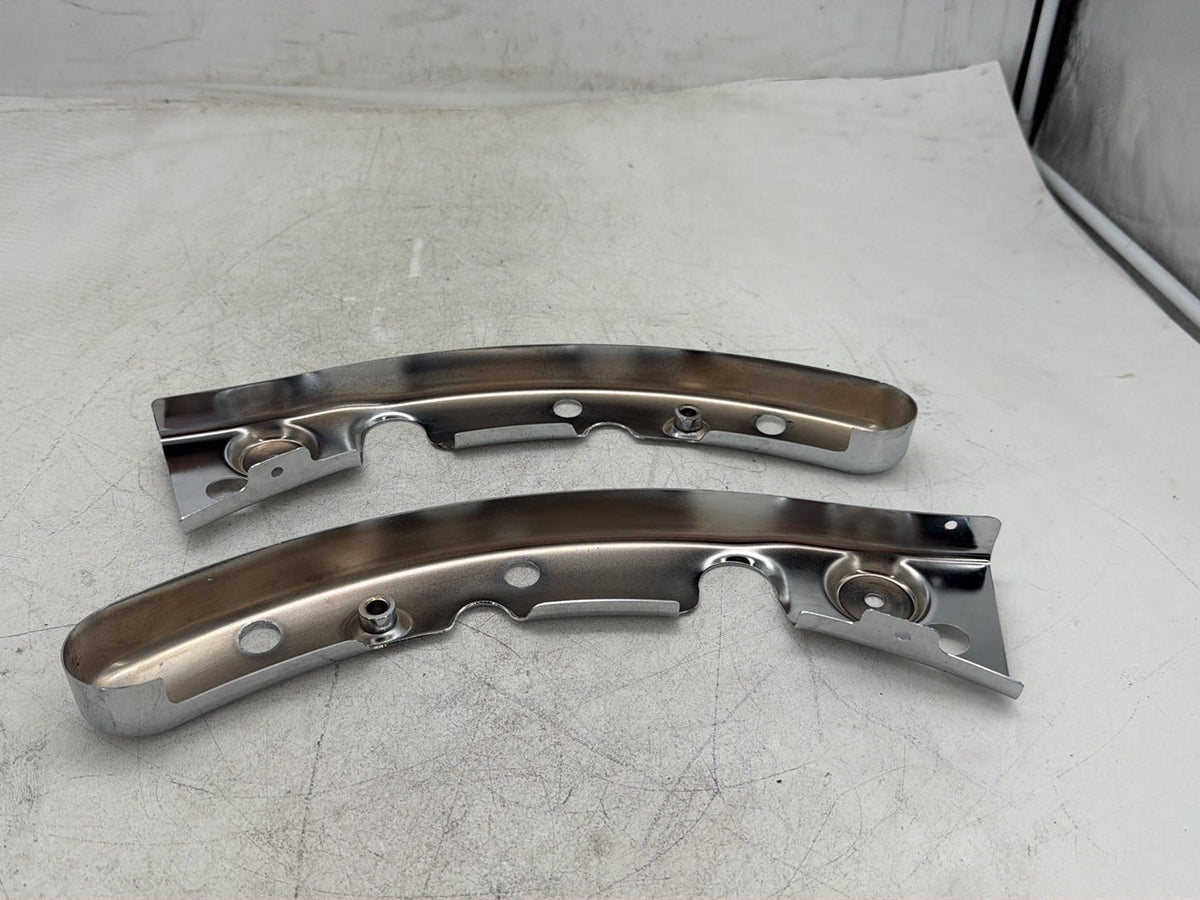 2009 Harley Road Glide Touring FLTR OEM Rear Left Right Fender Struts Bracket