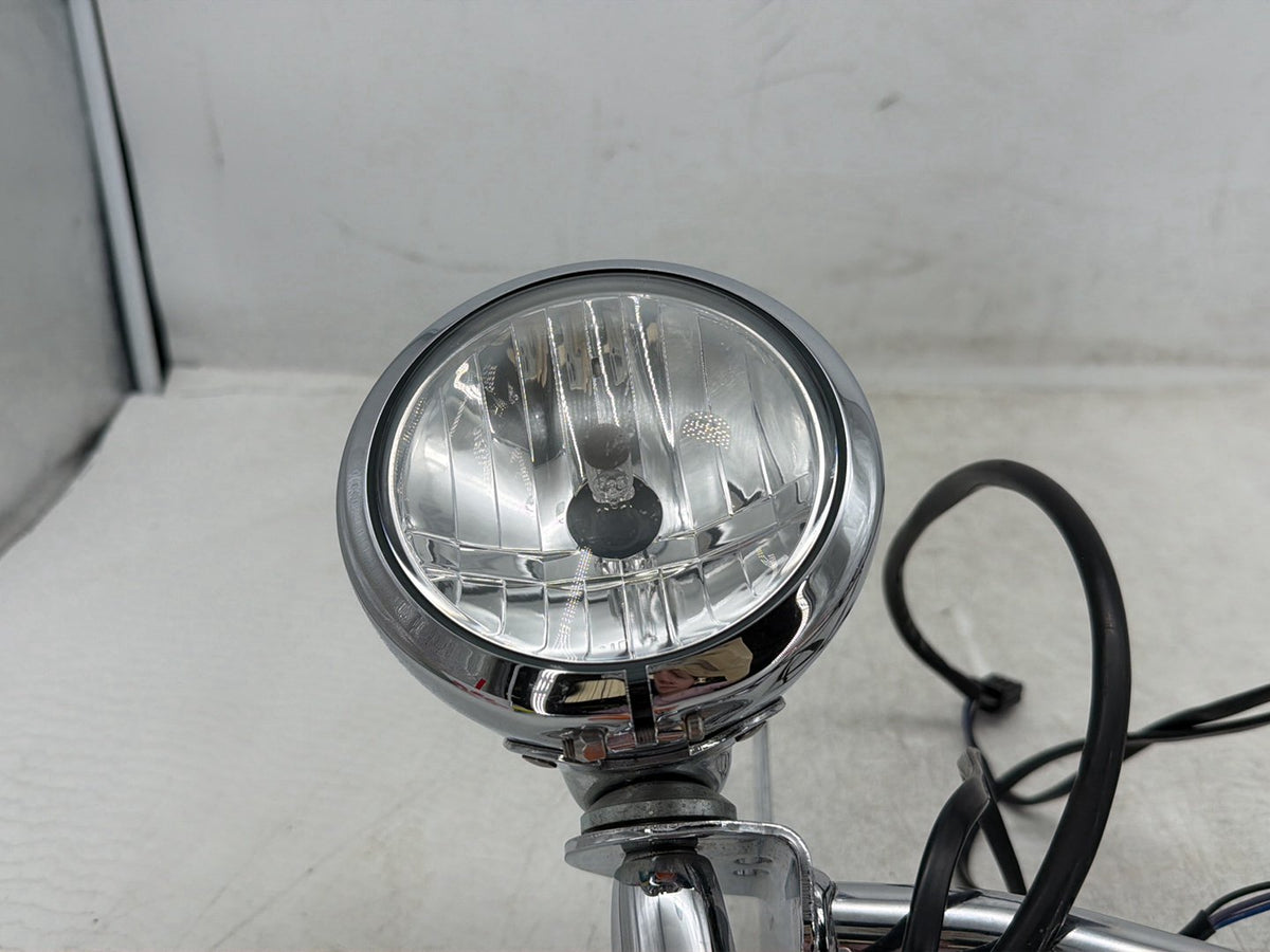 2007 Harley Electra Glide Touring OEM Front Turn Signal Indicators Aux Light Bar