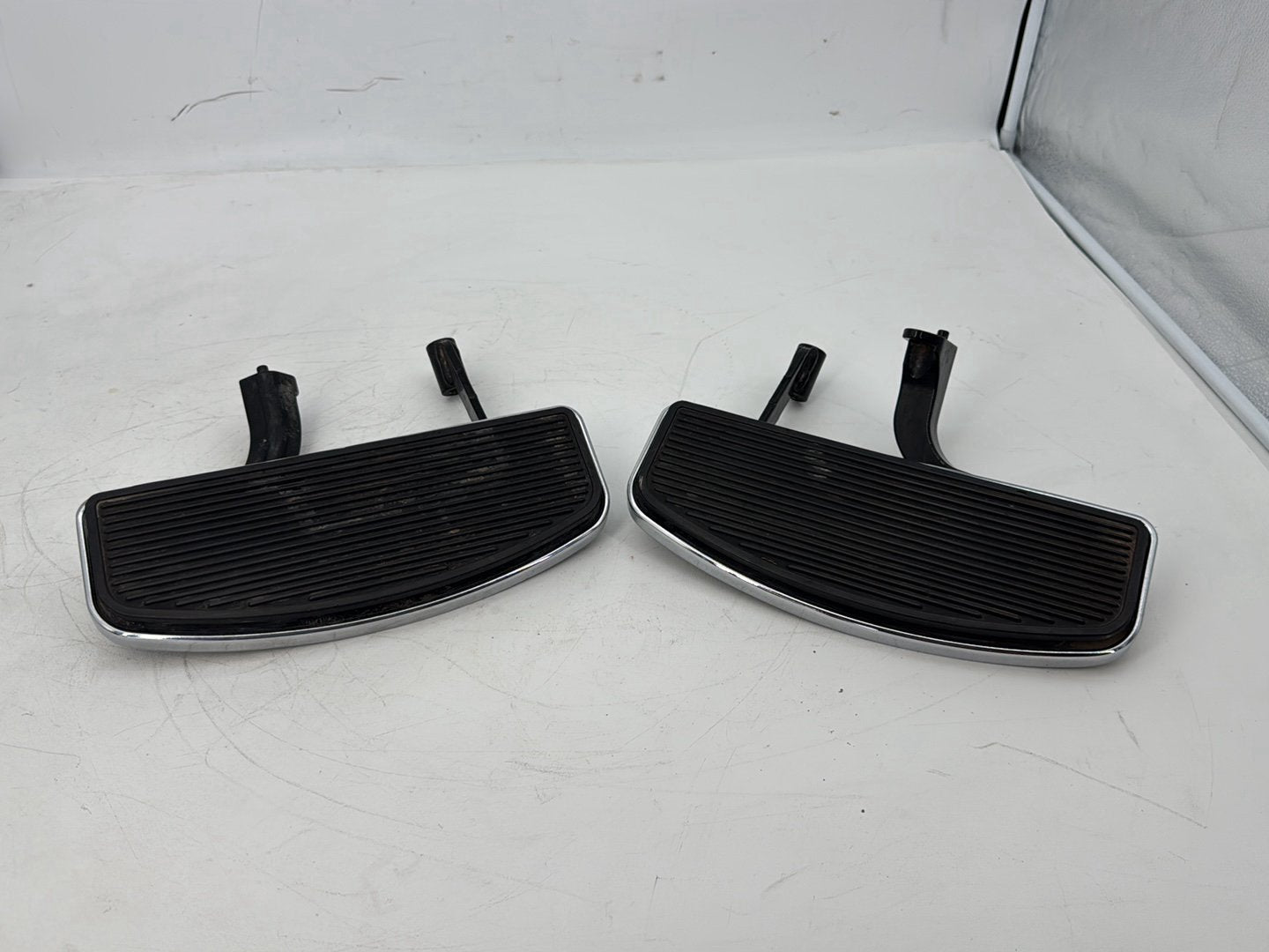 2008 - 2016 Harley-Davidson Touring Electra Glide Ultra Left Right Driver Floorboard Foot Rest