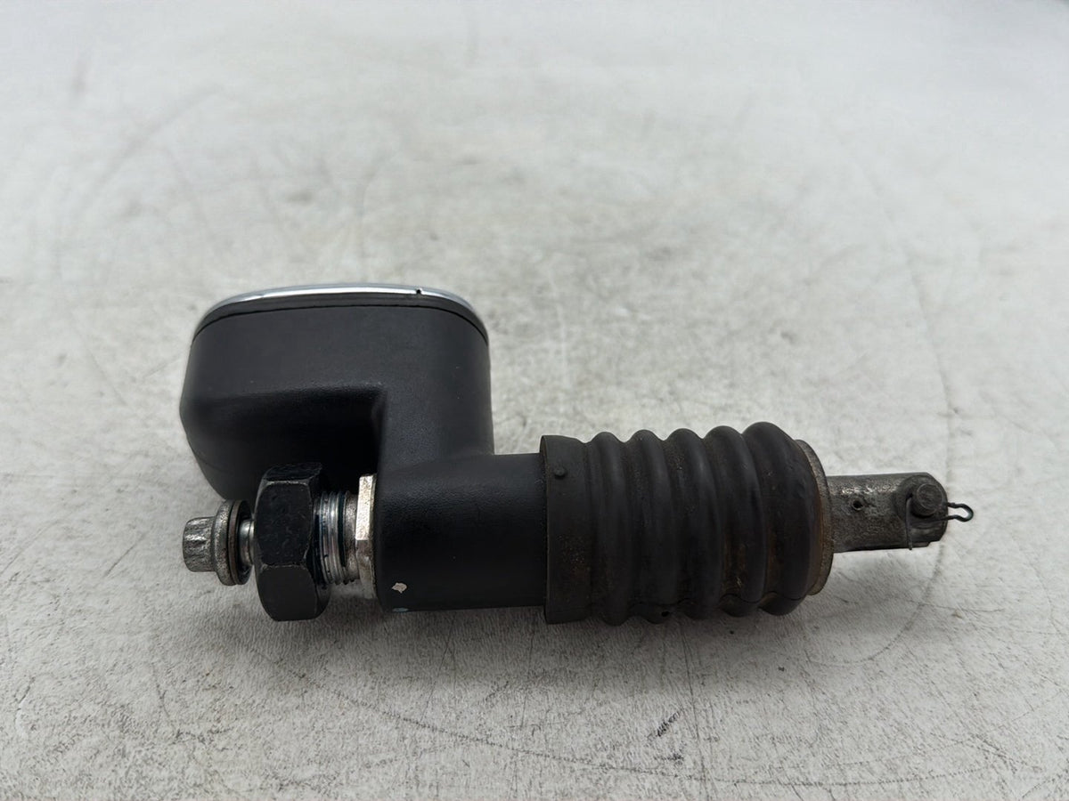 1999 Harley Electra Glide Touring FLHT OEM Rear Brake Master Cylinder Reservoir