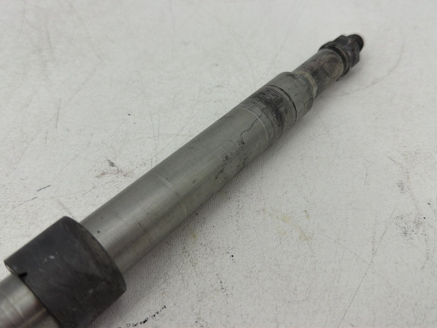 2007 - 2012 Harley-Davidson Touring Street Glide Front Wheel Axle Bolt Shaft