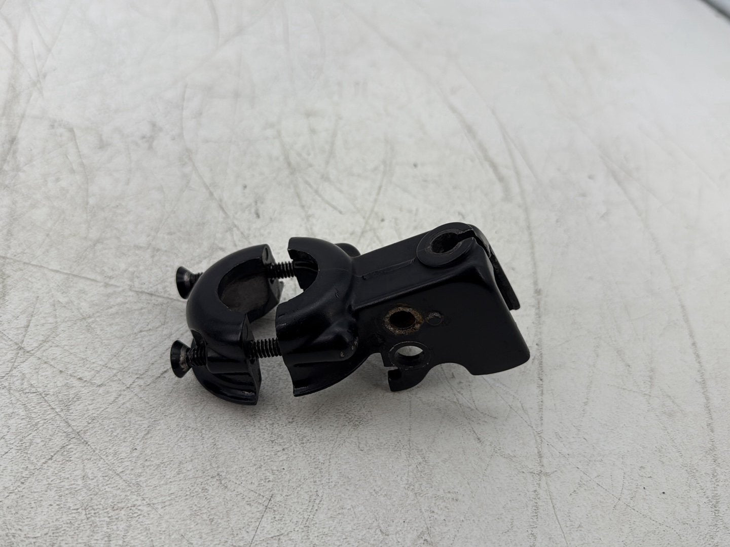 2011 Harley Softail FLSTFB Fat Boy OEM Clutch Control Lever Perch 38608-96