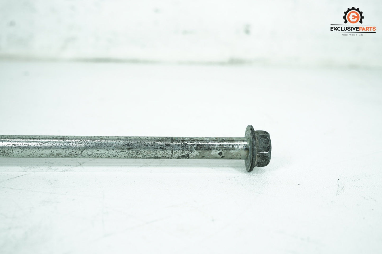 2000 - 2006 Harley-Davidson Softail Heritage Classic Engine Mount Pivot Bolt Shaft 48093-00