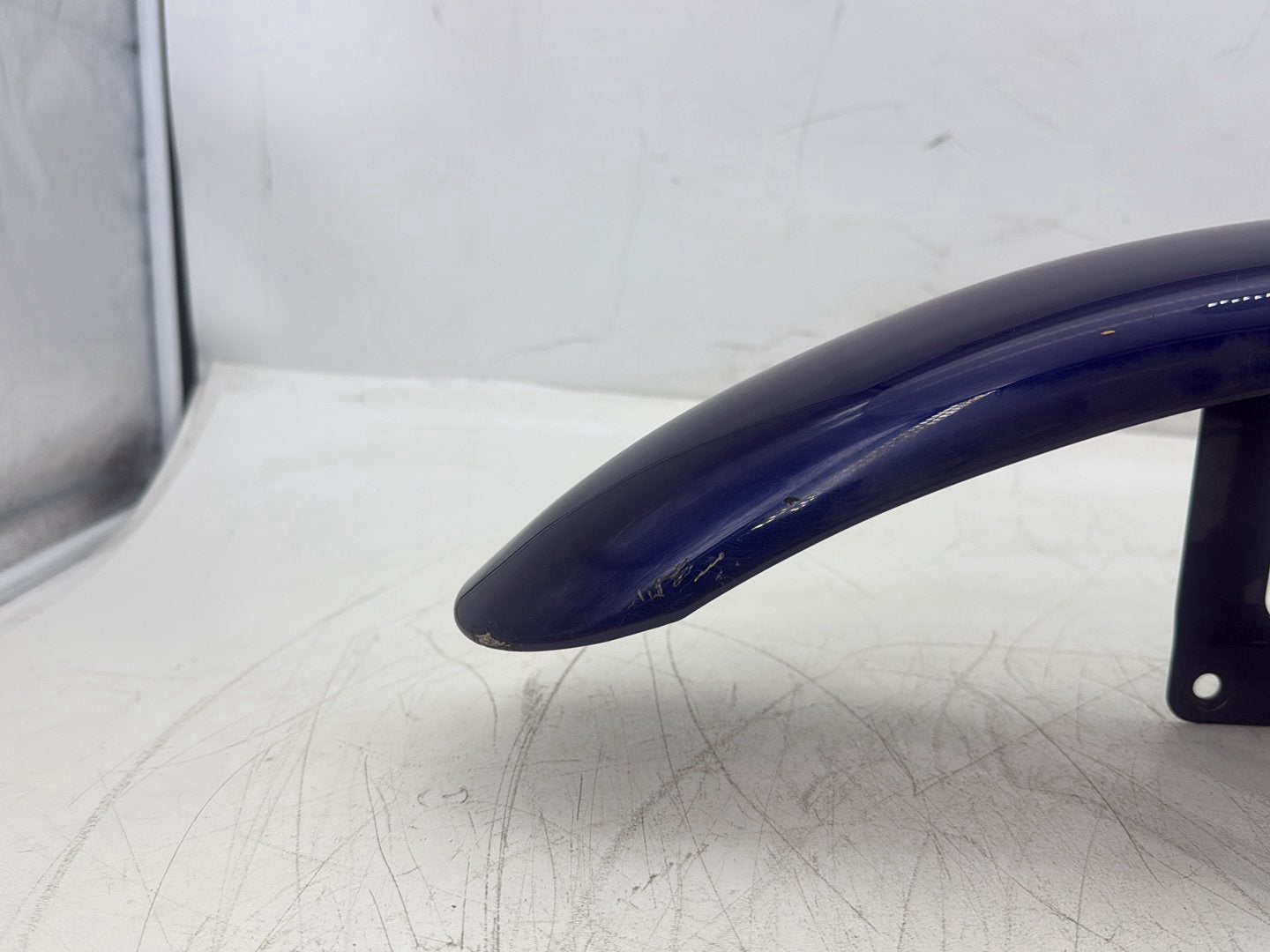 06 Harley Sportster XL883L 883 Low OEM Front Wheel Fender Shell Panel Scratched