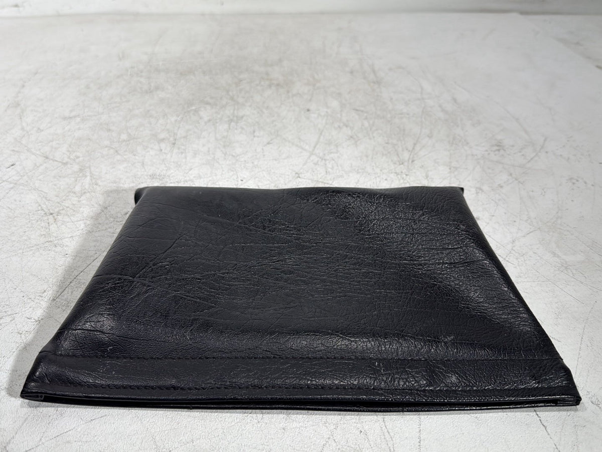 2011 Harley Electra Glide Touring Ultra OEM Tour-Pak Storage Pouch Leather Bag