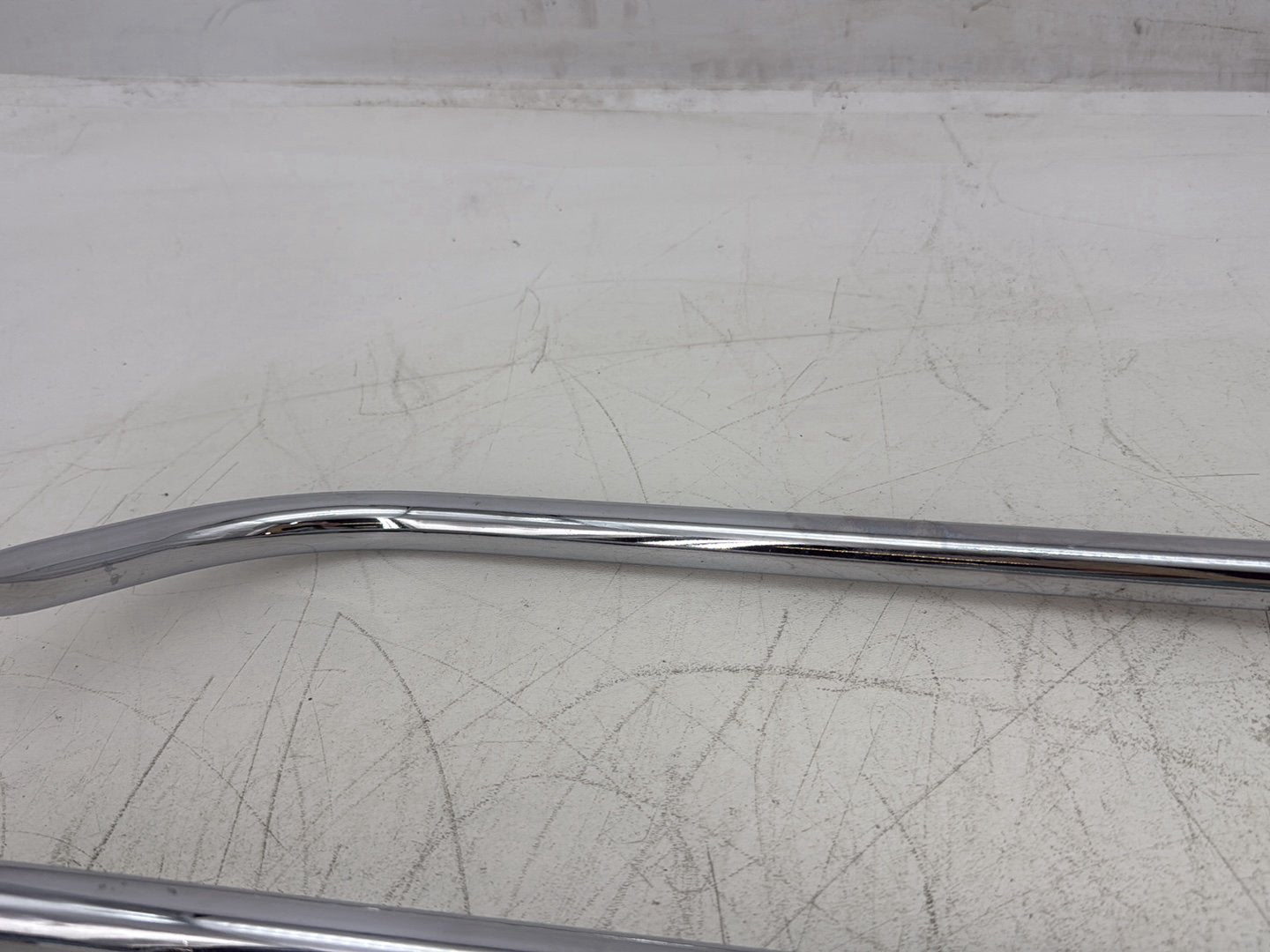2004 Harley Road King Touring Custom FLHRSI OEM Rear Left Right Saddlebag Guard Rails Bar
