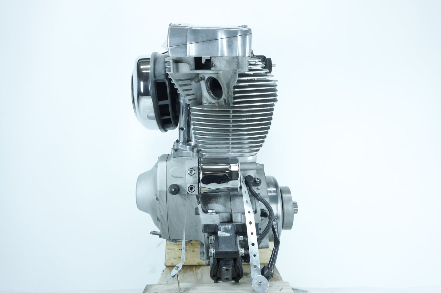 1999 - 2006 Harley-Davidson Dyna Super Glide EFI Twin Cam 88 Engine Motor  	19256-06