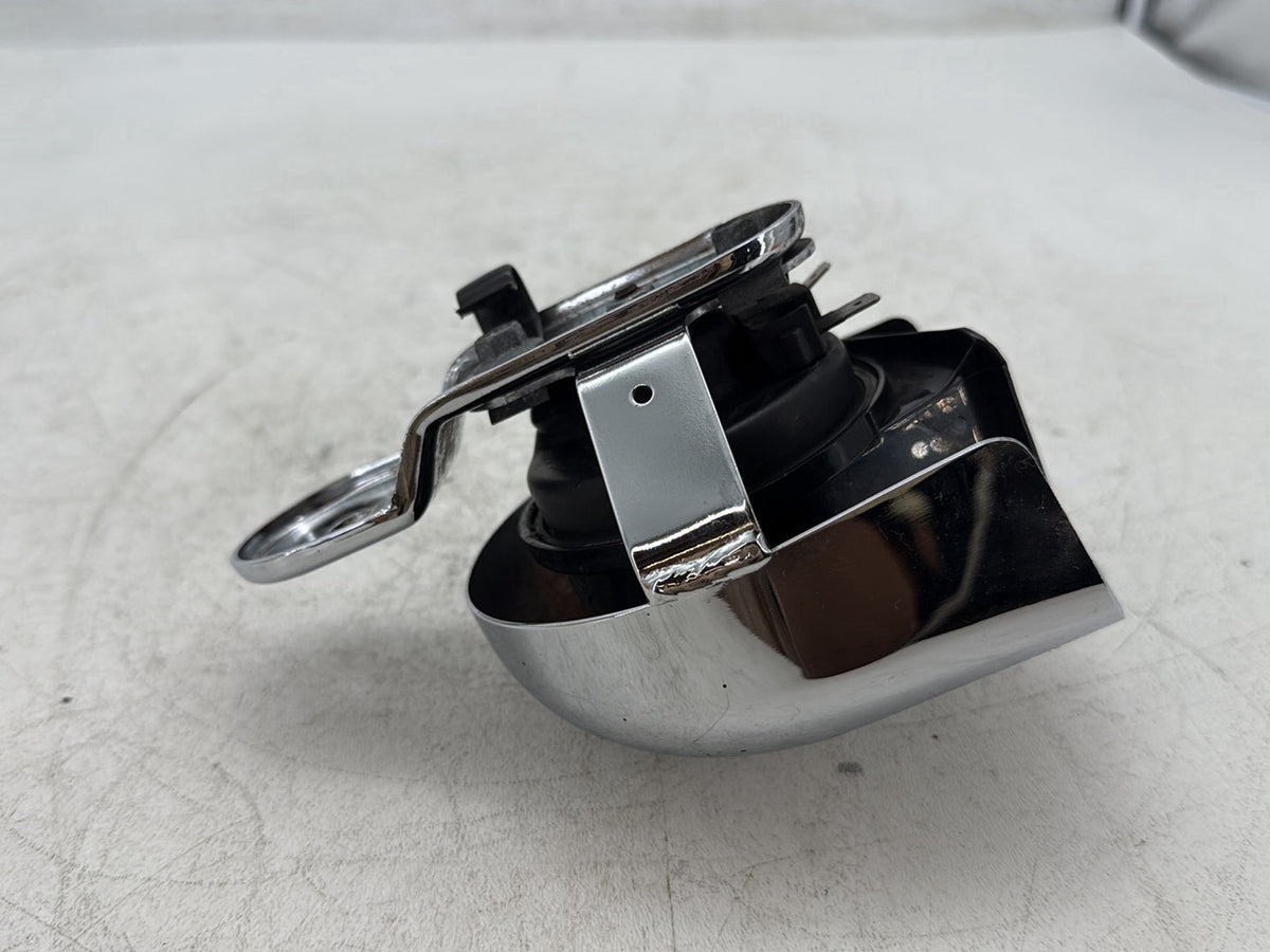 2009 Harley Street Glide Touring FLHX OEM Horn Signal Klaxon Chrome Cover