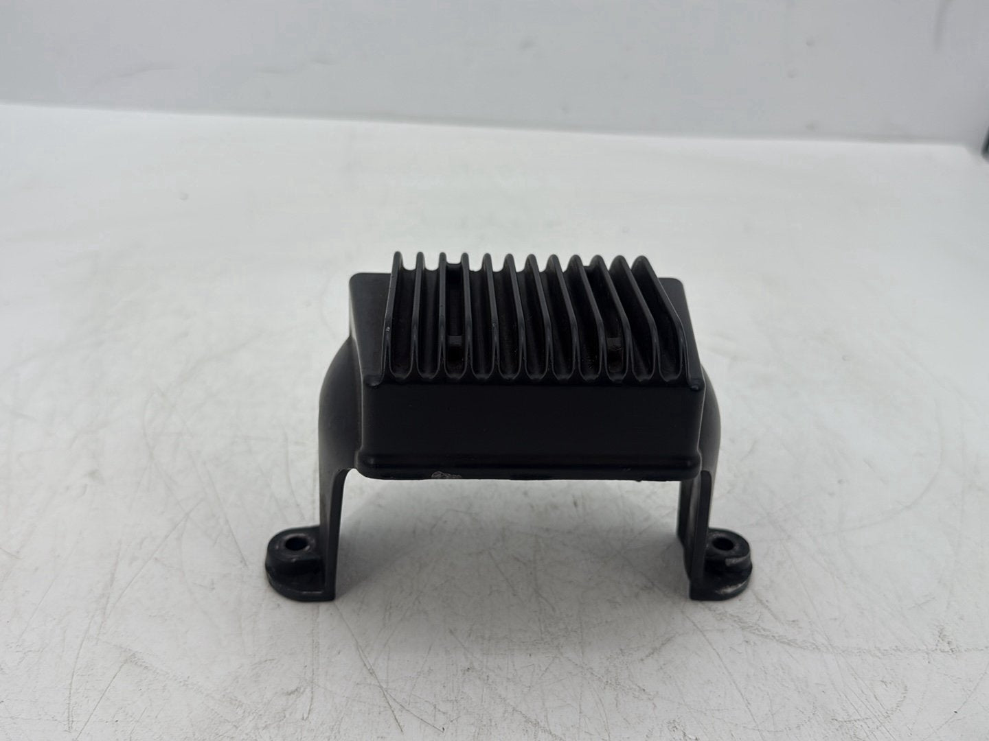2007 Harley Touring FLHTCU Electra Glide Ultra OEM Voltage Regulator Rectifier