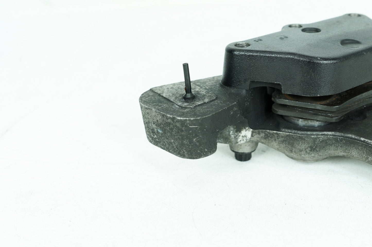 1999 - 2006 Harley-Davidson Touring Electra Glide Classic Rear Back Brake Caliper 44016-00D