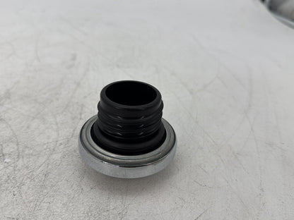 2000 Harley Dyna FXDWG Wide Glide OEM Fuel Cap Gas Tank Bushing Hub