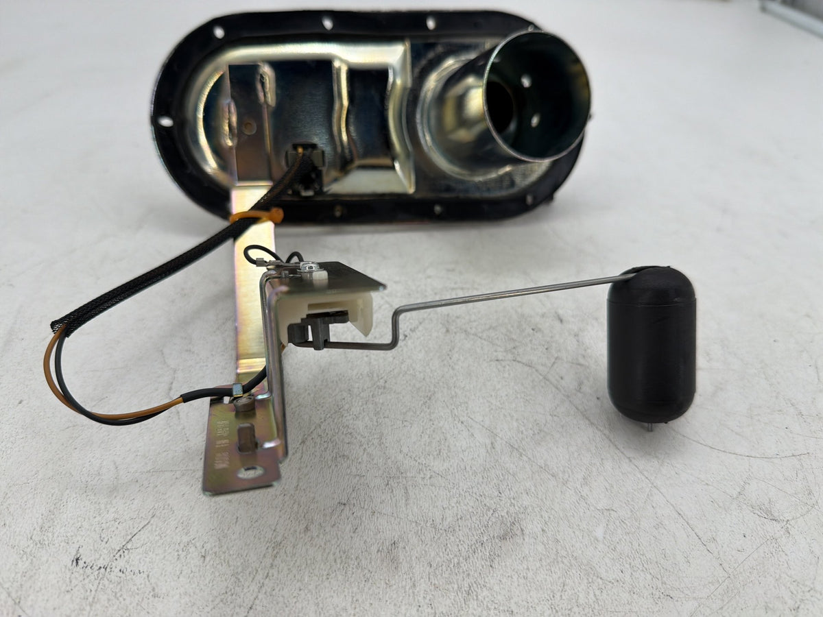 2006 Harley Street Glide Touring FLHX Fuel Pump Gas Gasoline Petrol Sending CARB