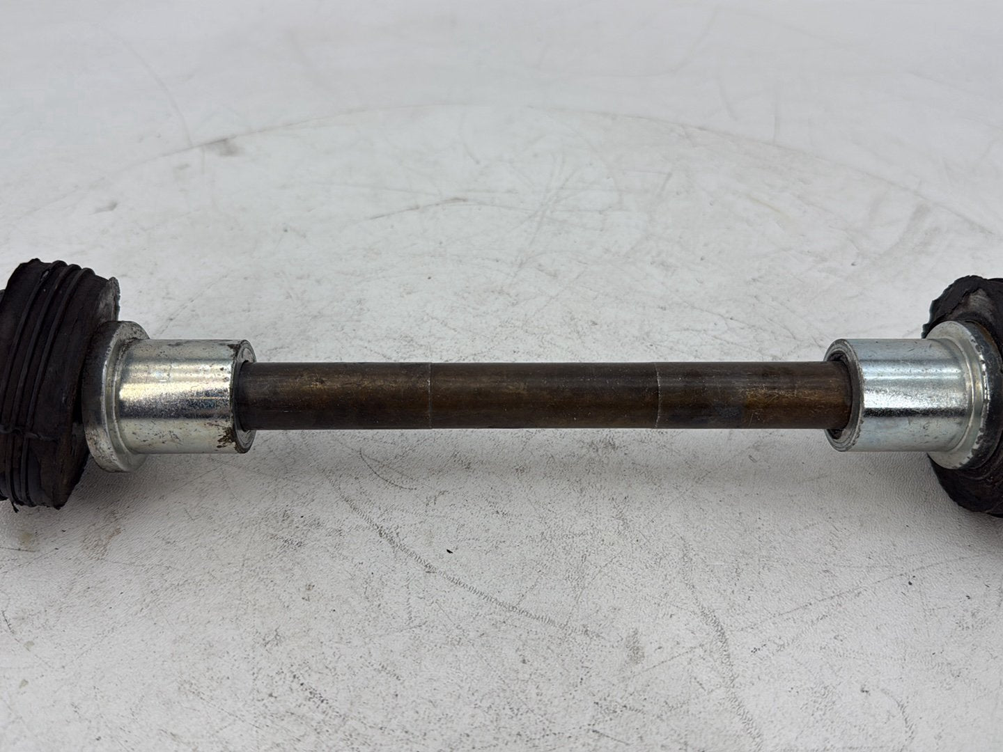1999 - 2006 Harley-Davidson Touring Electra Glide Ultra Rear Fork Swingarm Pivot Bolt Shaft 47505-02
