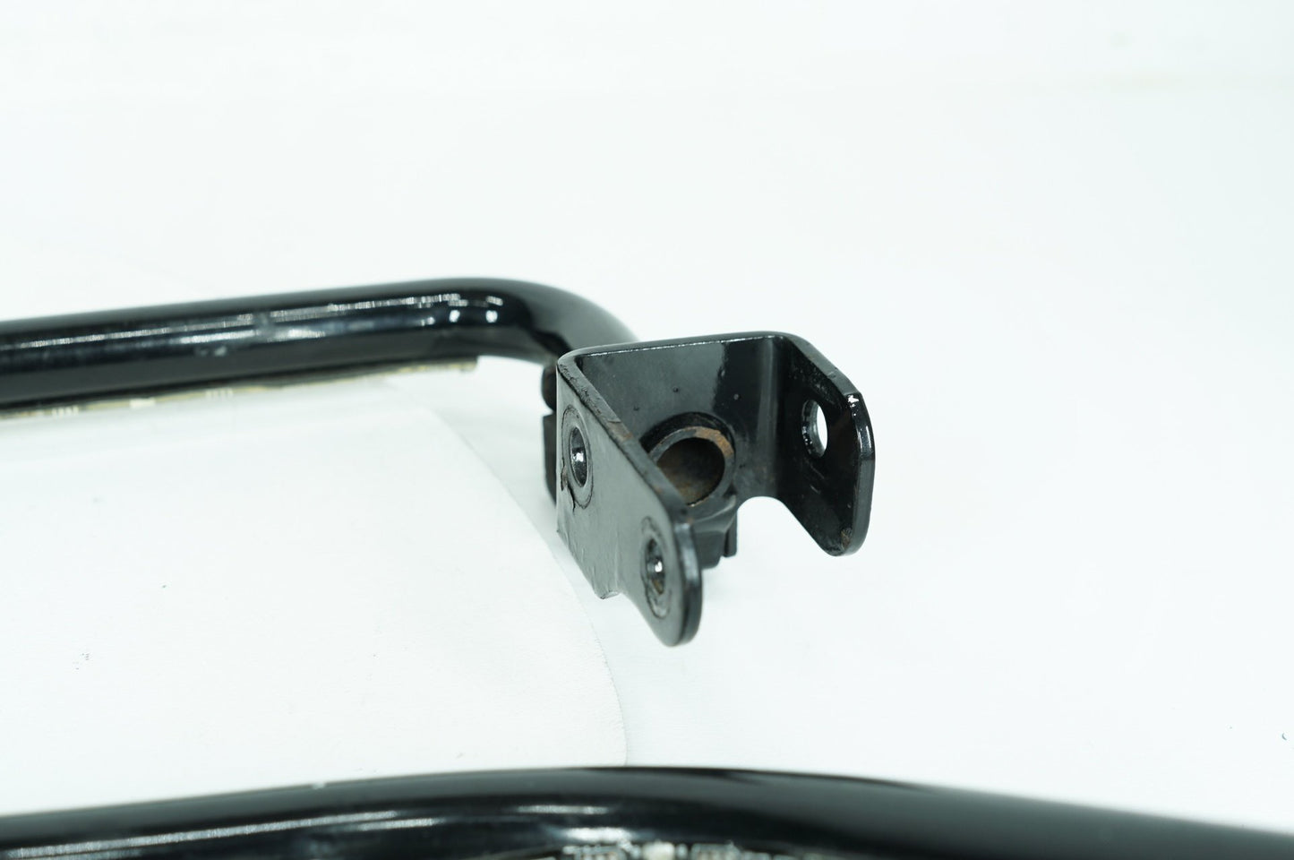 2007 - 2016 Harley-Davidson Touring Street Glide Rear Left Right Saddlebag Guard Rails Bar 90200549